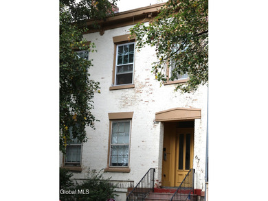 Hudson River Condo Sale Pending in Albany New York