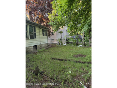 Single family detached home with 2 Bedrooms, 1 bath on a 9500 - photo 11