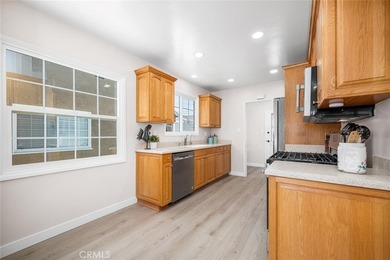 Beautifully renovated Carson Park home from top to bottom, this - photo 12