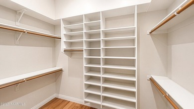 Welcome to 863 Northridge in the gated Estates neighborhood of - photo 19