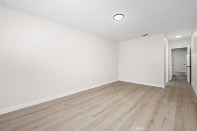 Beautifully renovated Carson Park home from top to bottom, this - photo 20