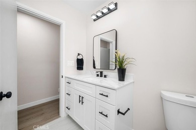 Beautifully renovated Carson Park home from top to bottom, this - photo 24