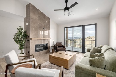 A gorgeous 3 bed, 3 bath townhome in Saddle Mountain Camp is now - photo 8