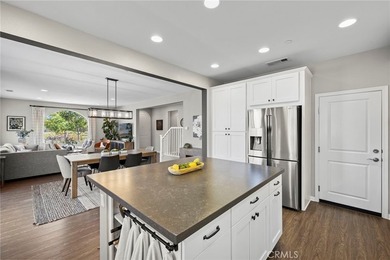 Perched on a spectacular panoramic view lot, this beautifully - photo 9