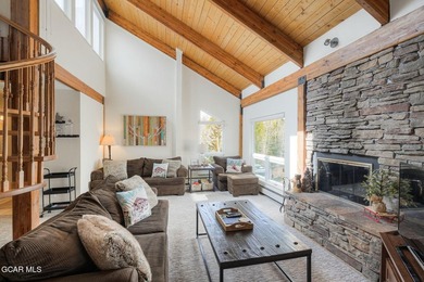One property. Three ways to own this rare Top-Floor Condo with - photo 3