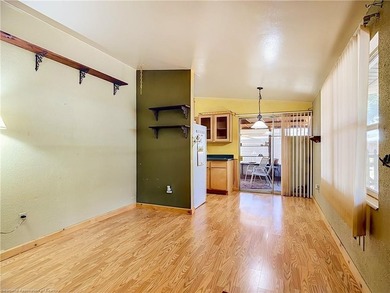 Additional listing photo 3
