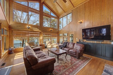 Smith Lake (Spring Branch) An exceptional property all the way - photo 4