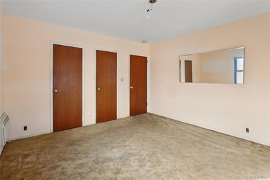 Charming Detached Home with Expansion Potential in Country Club - photo 12