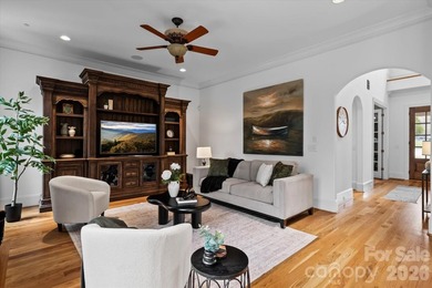 Elegant custom home by Arcadia Builders on 1.3 private acres - photo 15