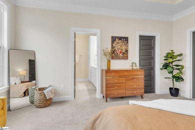 Call Celia Murphy with any questions or your private - photo 17
