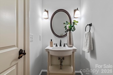 Elegant custom home by Arcadia Builders on 1.3 private acres - photo 18