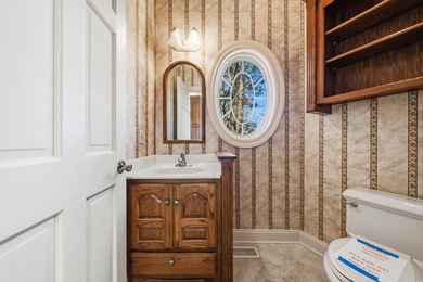 Stunning Home in Desirable Diamante Subdivision! Meticulously - photo 22