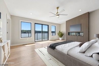 Welcome to an exceptional luxury retreat in sought-after West - photo 22