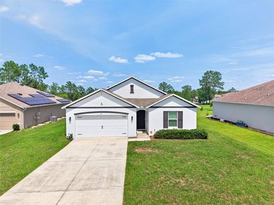Welcome to this beautifully maintained 4-bedroom, 2-bathroom - photo 2