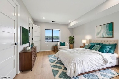 Welcome to an exceptional luxury retreat in sought-after West - photo 25