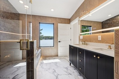 Welcome to an exceptional luxury retreat in sought-after West - photo 30