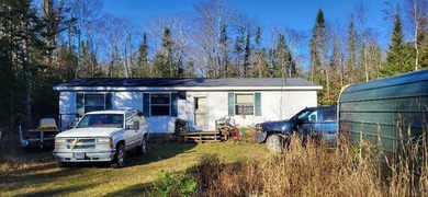 # bedroom 2 Bath Ranch set on 3 wooded acresPrivate road for - photo 1