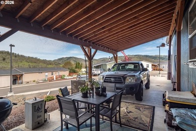 Welcome to this spacious and well-maintained 2018 manufactured - photo 5