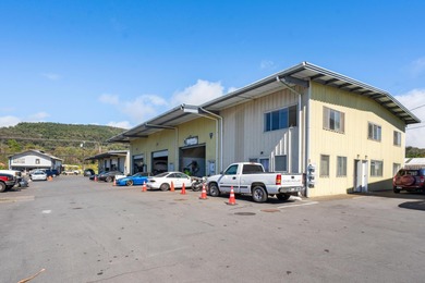 This fee simple Waimea commercial property offers two fully - photo 7