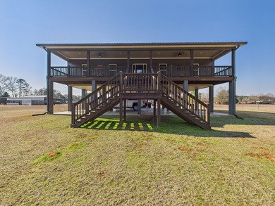 River Life Starts Here! Built in 2021 and situated on - photo 2