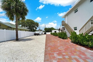 Discover this exceptional 5-unit apartment property, a rare - photo 5