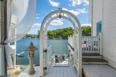 Experience lakefront living in this stunning single family home - photo 6