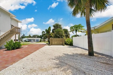 Discover this exceptional 5-unit apartment property, a rare - photo 9