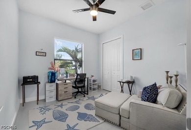 Welcome to your Cape Coral waterfront retreat! This beautifully - photo 9