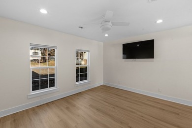 Motivated Seller! Will consider all offers! Fantastic value! - photo 15