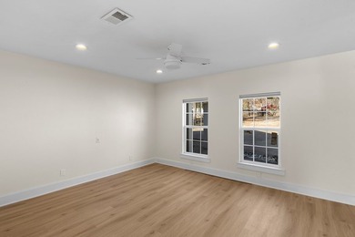 Motivated Seller! Will consider all offers! Fantastic value! - photo 16