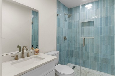 Motivated Seller! Will consider all offers! Fantastic value! - photo 17