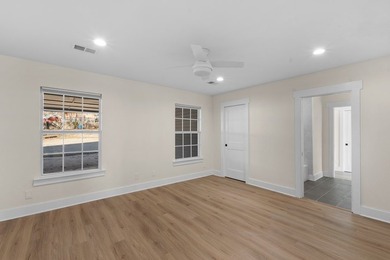 Motivated Seller! Will consider all offers! Fantastic value! - photo 18