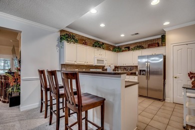 Enjoy easy living in this first-floor 2 bedroom / 2 bath - photo 9