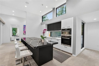 A rare fusion of innovation, design, & luxury; cutting-edge - photo 29