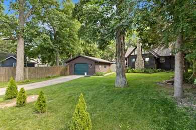 Nestled on a private .29-acre lot surrounded by mature trees - photo 2