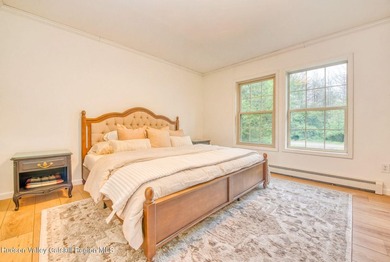 Nestled on a private cul-de-sac within the sought-after Sleepy - photo 32