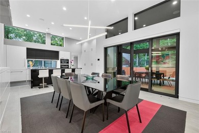 A rare fusion of innovation, design, & luxury; cutting-edge - photo 36