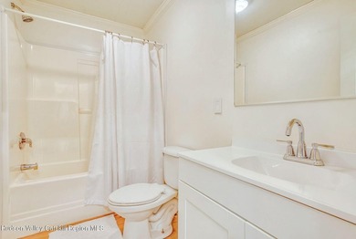 Nestled on a private cul-de-sac within the sought-after Sleepy - photo 40