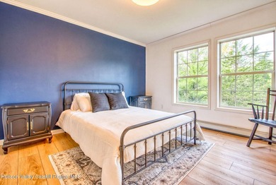 Nestled on a private cul-de-sac within the sought-after Sleepy - photo 43