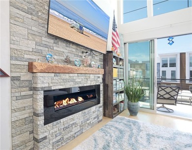 Tucked away in South Redondo, One South is a luxury - photo 5