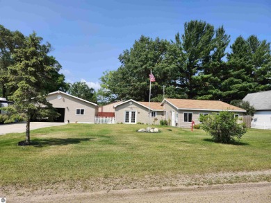 Dodge Lake Home For Sale in Harrison Michigan