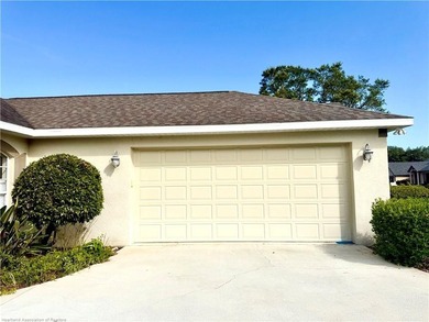 Live where you play! Large 3/2/2 POOL HOME located directly on a - photo 5