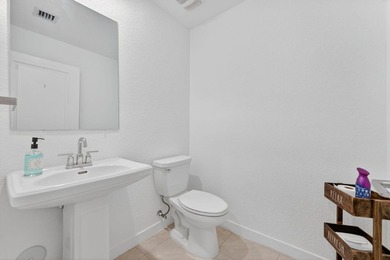 Welcome to this stunning and highly sought-after residence - photo 8