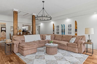 Welcome to your year-round waterfront getaway on Shoal Creek! - photo 4