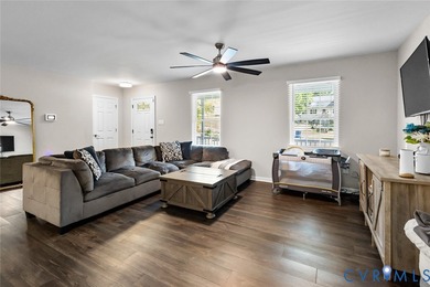 LOCATED ON A DOUBLE LOT, THIS 3 BEDROOM 2 BATH RANCH HOME IN - photo 5