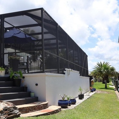 Welcome to waterfront living in the Sunshine State! This - photo 6