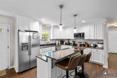 LOCATED ON A DOUBLE LOT, THIS 3 BEDROOM 2 BATH RANCH HOME IN - photo 7