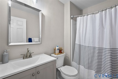 LOCATED ON A DOUBLE LOT, THIS 3 BEDROOM 2 BATH RANCH HOME IN - photo 9