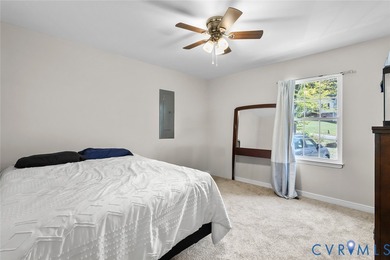 LOCATED ON A DOUBLE LOT, THIS 3 BEDROOM 2 BATH RANCH HOME IN - photo 10