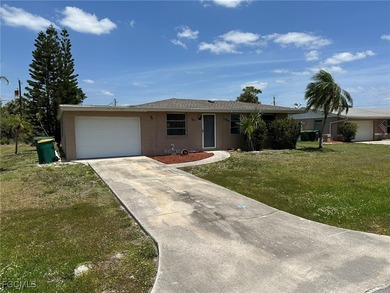 Port Charlotte Waterway Area Home For Sale in Port Charlotte Florida